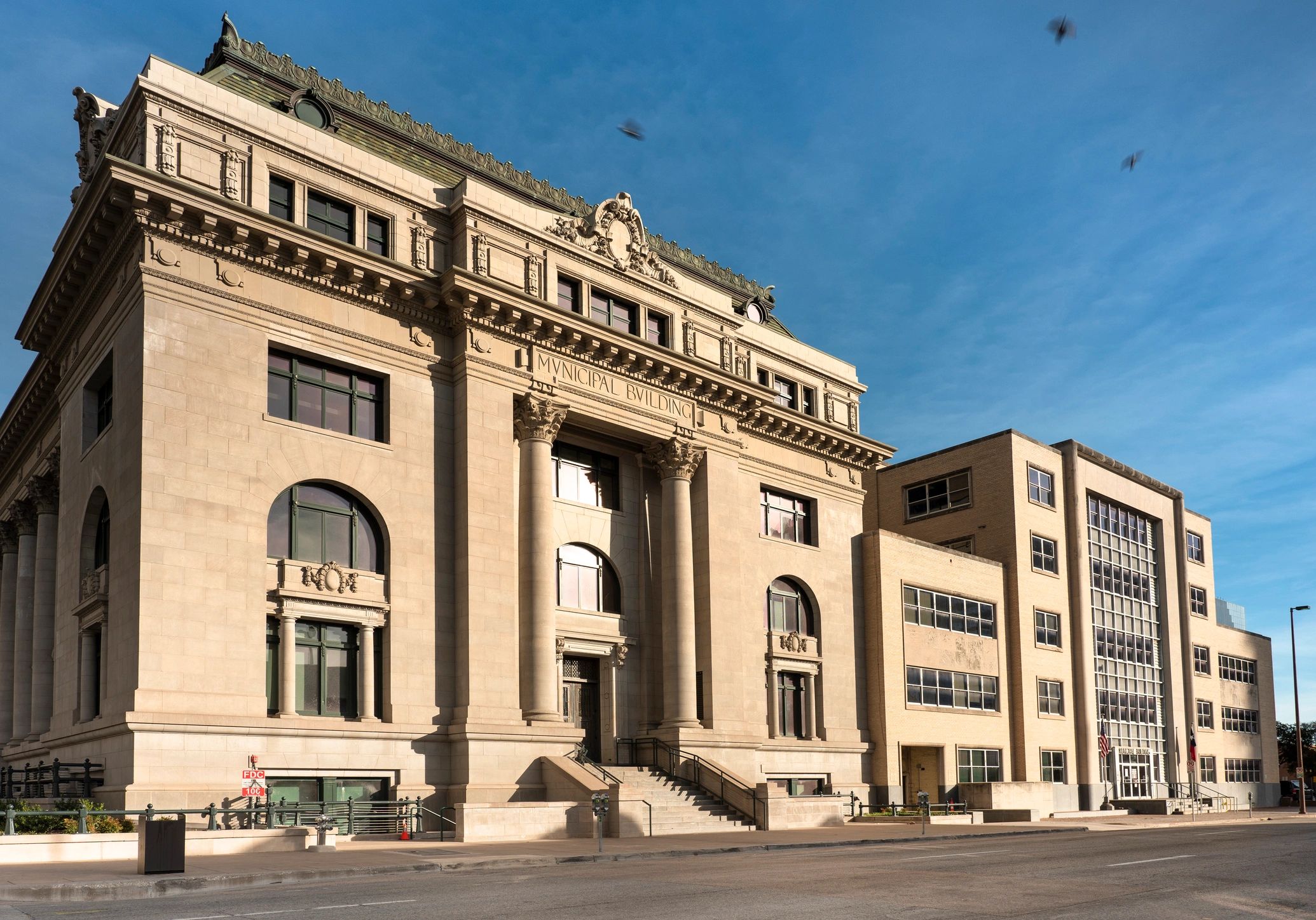 Courthouse exterior representing serious injury litigation